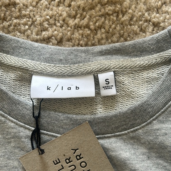 Women’s K Lab Top Size S 
NWT - Picture 4 of 5